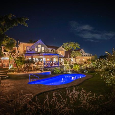 YEBO Boutique Guesthouse Somerset West Extérieur photo