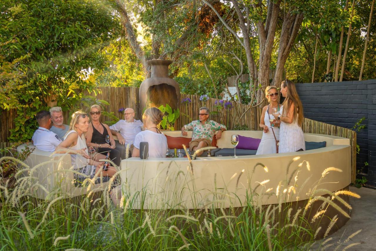 YEBO Boutique Guesthouse Somerset West Extérieur photo
